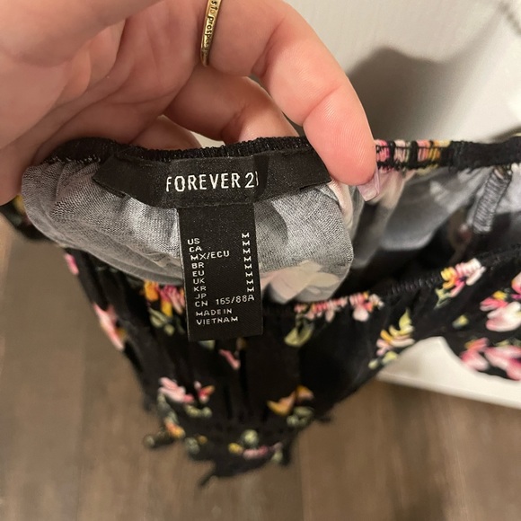 Floral Forever 21 smocked bubble sleeve top - Picture 2 of 4